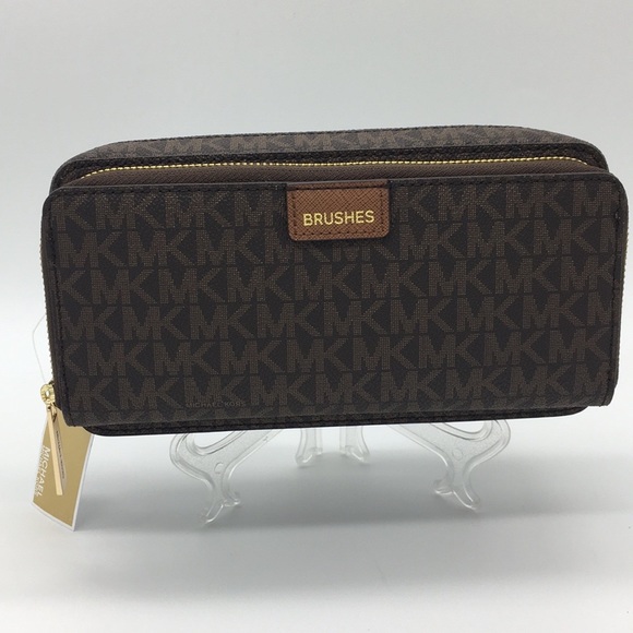 Michael Kors Jet Set Travel LG DBL ZIP TRV POUCH - Picture 3 of 10